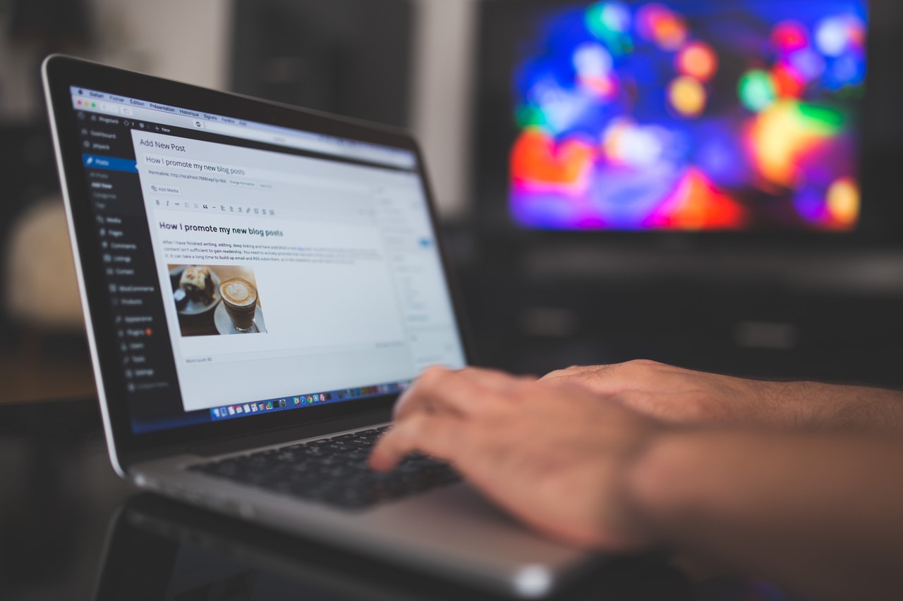 when working with wordpress keep your plugins themes and core up-to-date
